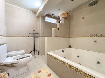 Casa Quinta 3 Amb Venta Ituzaingó PARQUE PILETA