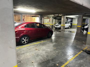 Venta Cochera Fija Cubierta Chacarita