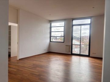 Alquiler departamento 2 ambientes Martinez cochera