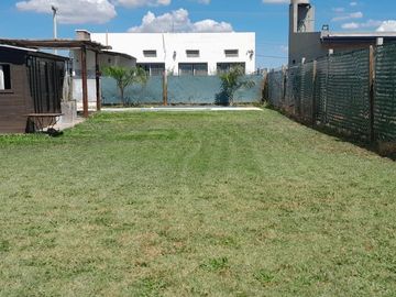 TERRENO EN VENTA CON PILETA Y BAÑO BARRIO ECOVIDA