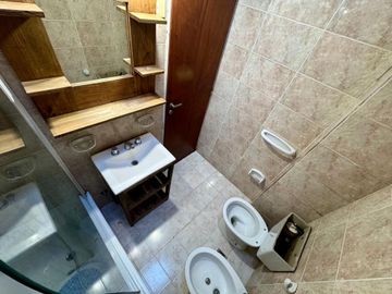 VENTA MONOAMBIENTE CON PATIO EN MARTINEZ