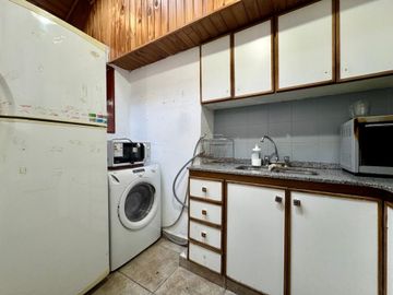 VENTA MONOAMBIENTE CON PATIO EN MARTINEZ