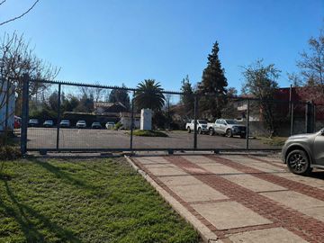 Parcela en arriendo  en LO BARNECHEA