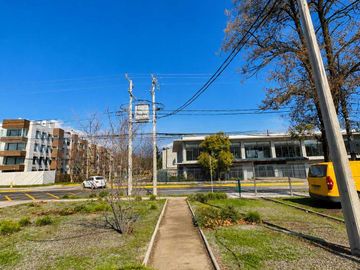 Parcela en arriendo  en LO BARNECHEA