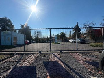 Parcela en arriendo  en LO BARNECHEA