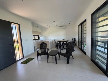 CASA 3 AMBIENTES BARRIO PRIVADO EL CANDIL JOVEN