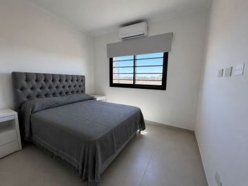 CASA 3 AMBIENTES BARRIO PRIVADO EL CANDIL JOVEN