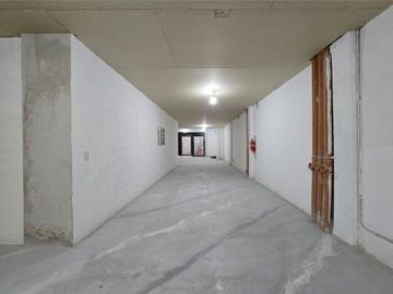 VENTA EDIFICIO -LOCAL COMERCIAL +3 PISOS-CABALLITO