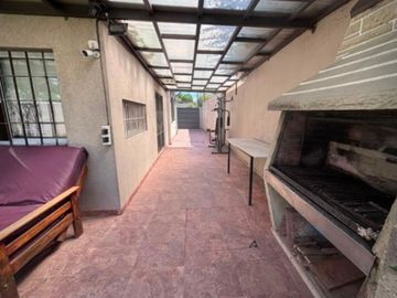 CASA EN ALQUILER EN CITY BELL