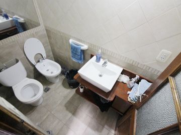 Venta CASA 6 AMBIENTES con Gran terraza Paternal
