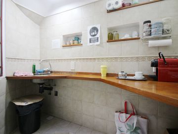 Venta CASA 6 AMBIENTES con Gran terraza Paternal