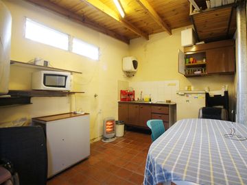 Venta CASA 6 AMBIENTES con Gran terraza Paternal