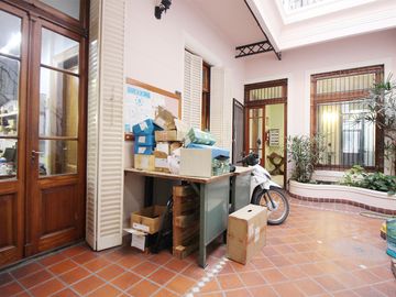 VENTA Oficina/Casa 6 Amb con gran Terraza Paternal