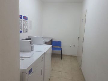 Venta depto 3 amb. con balcon y cochera Palermo