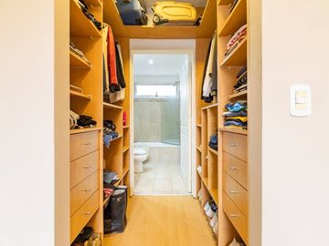 Venta depto 3 amb. con balcon y cochera Palermo