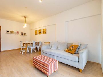 Venta depto 3 amb. con balcon y cochera Palermo