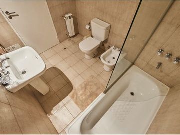 Monoambiente en alquiler con pileta y amenities