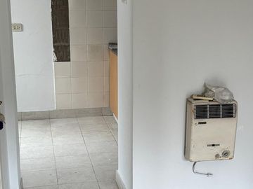 EXCELENTE CASA O 2 PH LISTOS P/HABITAR EN FLORES