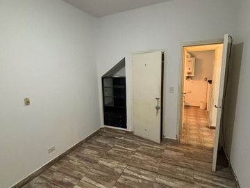 EXCELENTE CASA O 2 PH LISTOS P/HABITAR EN FLORES