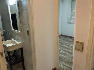 EXCELENTE CASA O 2 PH LISTOS P/HABITAR EN FLORES