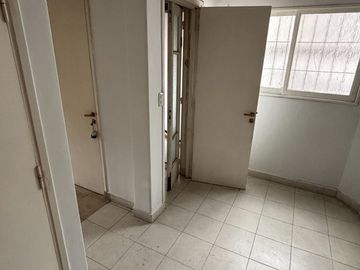 EXCELENTE CASA O 2 PH LISTOS P/HABITAR EN FLORES