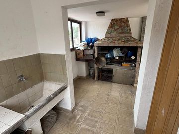 EXCELENTE CASA O 2 PH LISTOS P/HABITAR EN FLORES