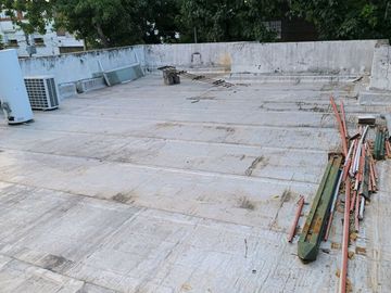 CASA DE 4 AMBIENTES EN VENTA – Florida Oeste