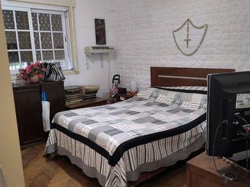 CASA DE 4 AMBIENTES EN VENTA – Florida Oeste