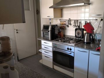 CASA DE 4 AMBIENTES EN VENTA – Florida Oeste