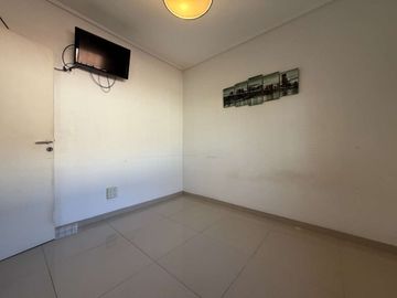 CASA EN VENTA ADROGUÉ QUINCHO Y COCHERA