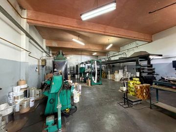 Alquiler amplio galpón San Martin + opc. vivienda