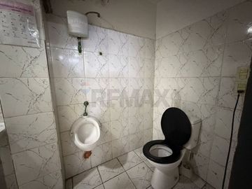 Alquiler amplio galpón San Martin + opc. vivienda
