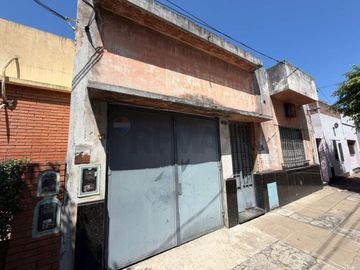 Alquiler amplio galpón San Martin + opc. vivienda