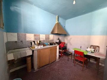 Alquiler amplio galpón San Martin + opc. vivienda