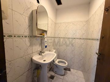 Alquiler amplio galpón San Martin + opc. vivienda