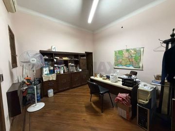 Alquiler amplio galpón San Martin + opc. vivienda