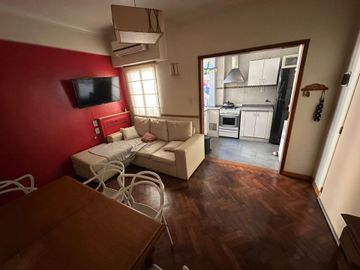 VENTA DEPTO 3 AMB - ABASTO - AMOBLADO