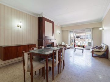VENTA  CASA 5 amb / PARQUE y 2 LOCALES COMERCIALES