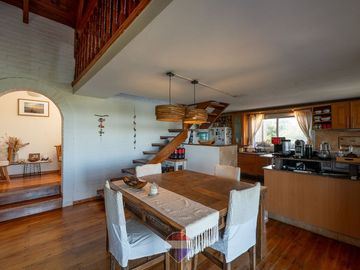 VENTA CASA 3 DORMITORIOS+PILETA FALDA DEL CARMEN