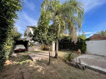 CASA EN VENTA 3 DORMITORIOS BARRIO JUAN B JUSTO