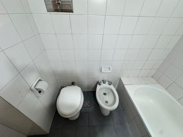 Departamento Espacioso 2 Ambientes Con 2 balcones