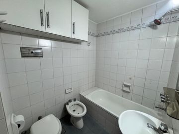 Departamento Espacioso 2 Ambientes Con 2 balcones