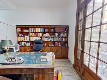 VENTA OFICINA BARRIO DE BALVANERA