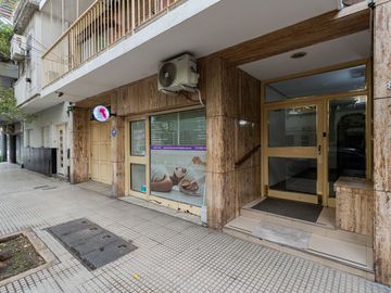 Venta dpto.  Belgrano 2 ambientes excelente estado