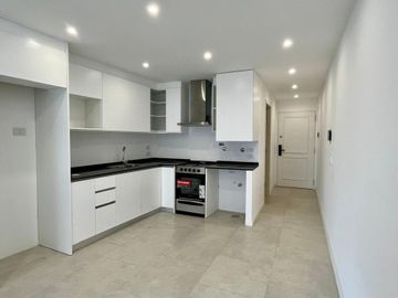 MONOAMBIENTE A ESTRENAR CON BALCÓN Y 51M² TOTALES