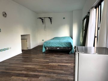 EXCELENTE MONOAMBIENTE EN VENTA VILLA SARMIENTO