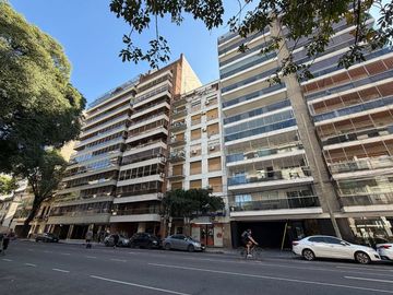 VENTA DEPTO 4 AMB AL FRENTE FLORES