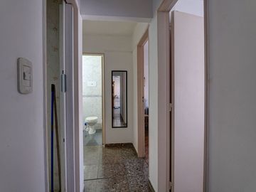 VENTA DEPTO 4 AMB AL FRENTE FLORES
