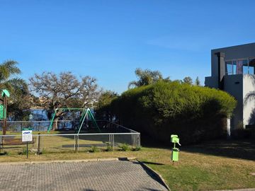 VENTA CASA 5 AMB AL AGUA AMARRA S. ISIDRO LABRADOR