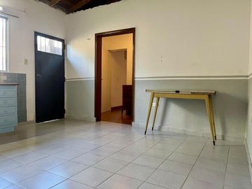 ALQUILER PH BENAVIDEZ DEPARTAMENTO 2 AMB PATIO
